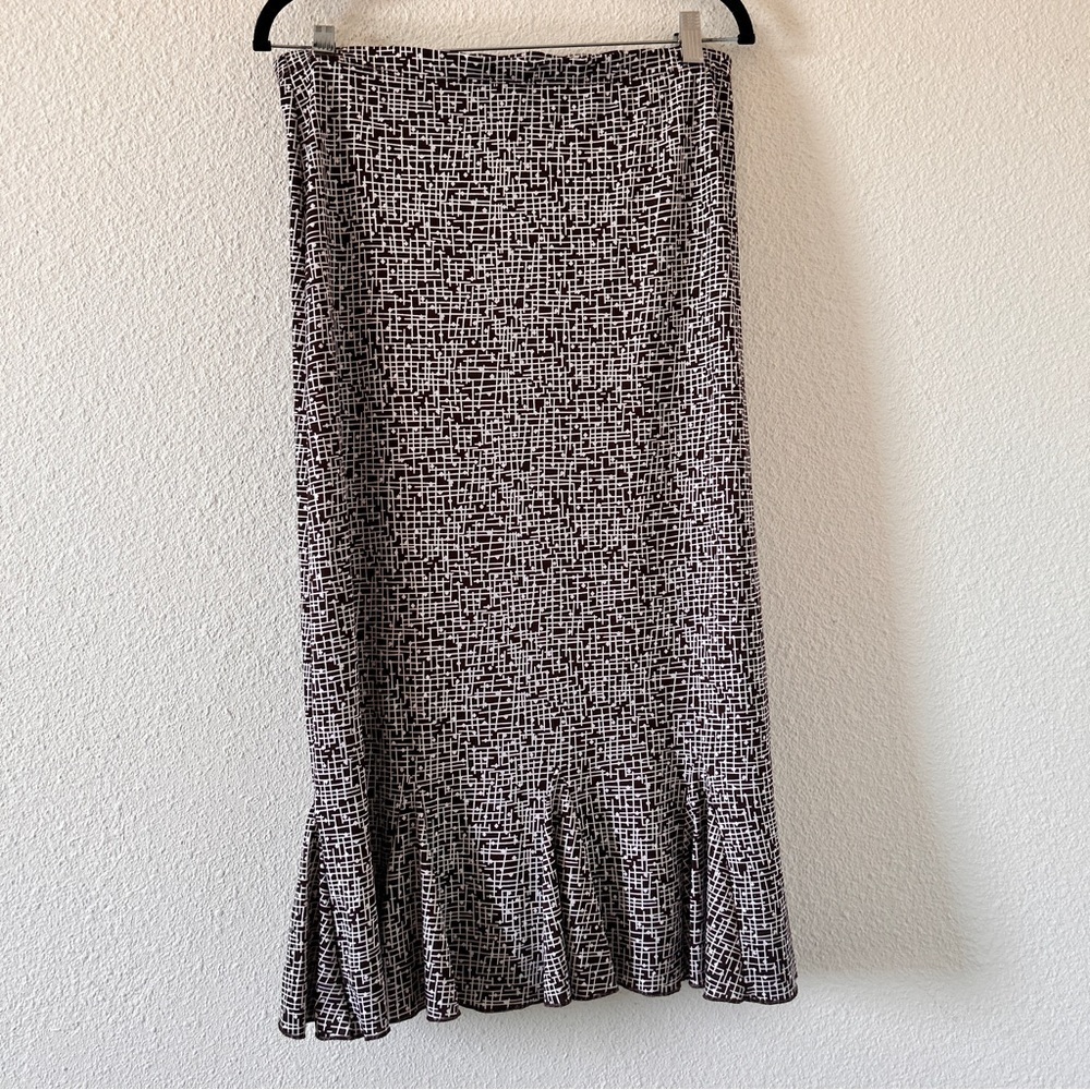 Hypnotize Midi Tiered Skirt Women’s Large Geometric Print Modest Church Brunch